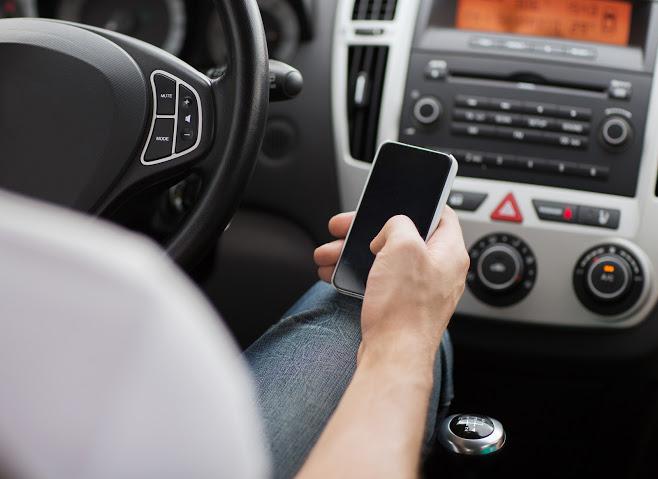 Texting While Driving — Lakeland, FL — Family Insurance Centers